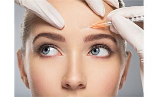 تزریق بوتاکس پیشانی چگونه انجام می‌شود؟